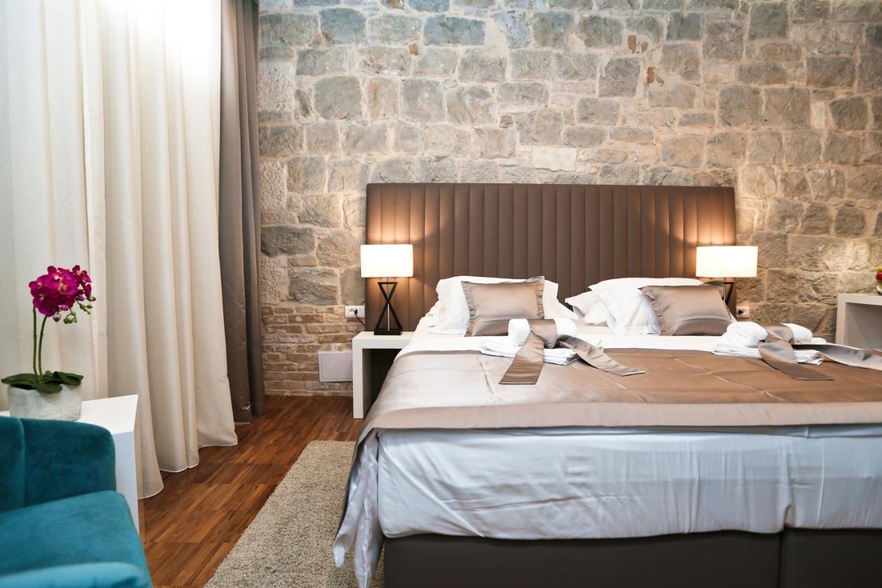 Riva Luxury Rooms Split Exterior photo