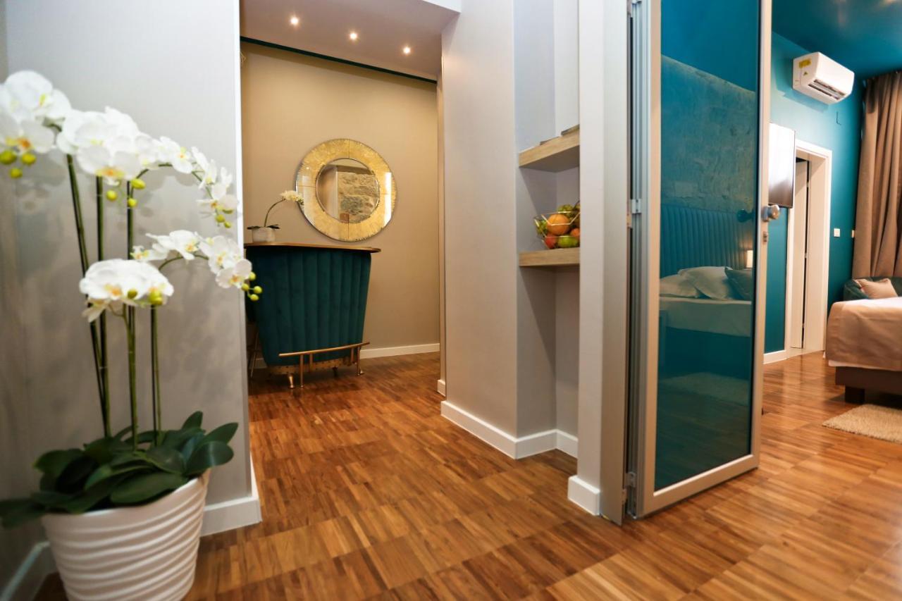 Riva Luxury Rooms Split Exterior photo