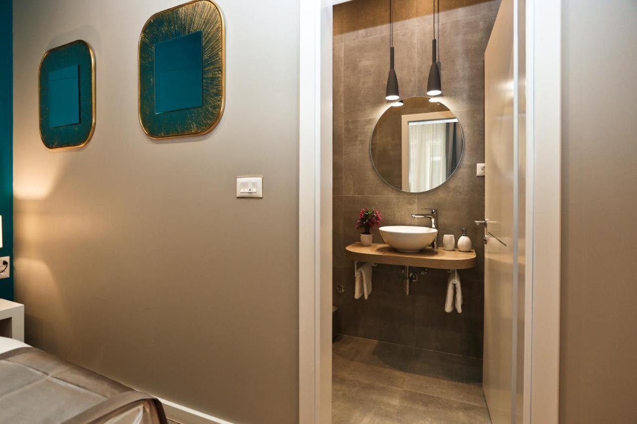 Riva Luxury Rooms Split Exterior photo