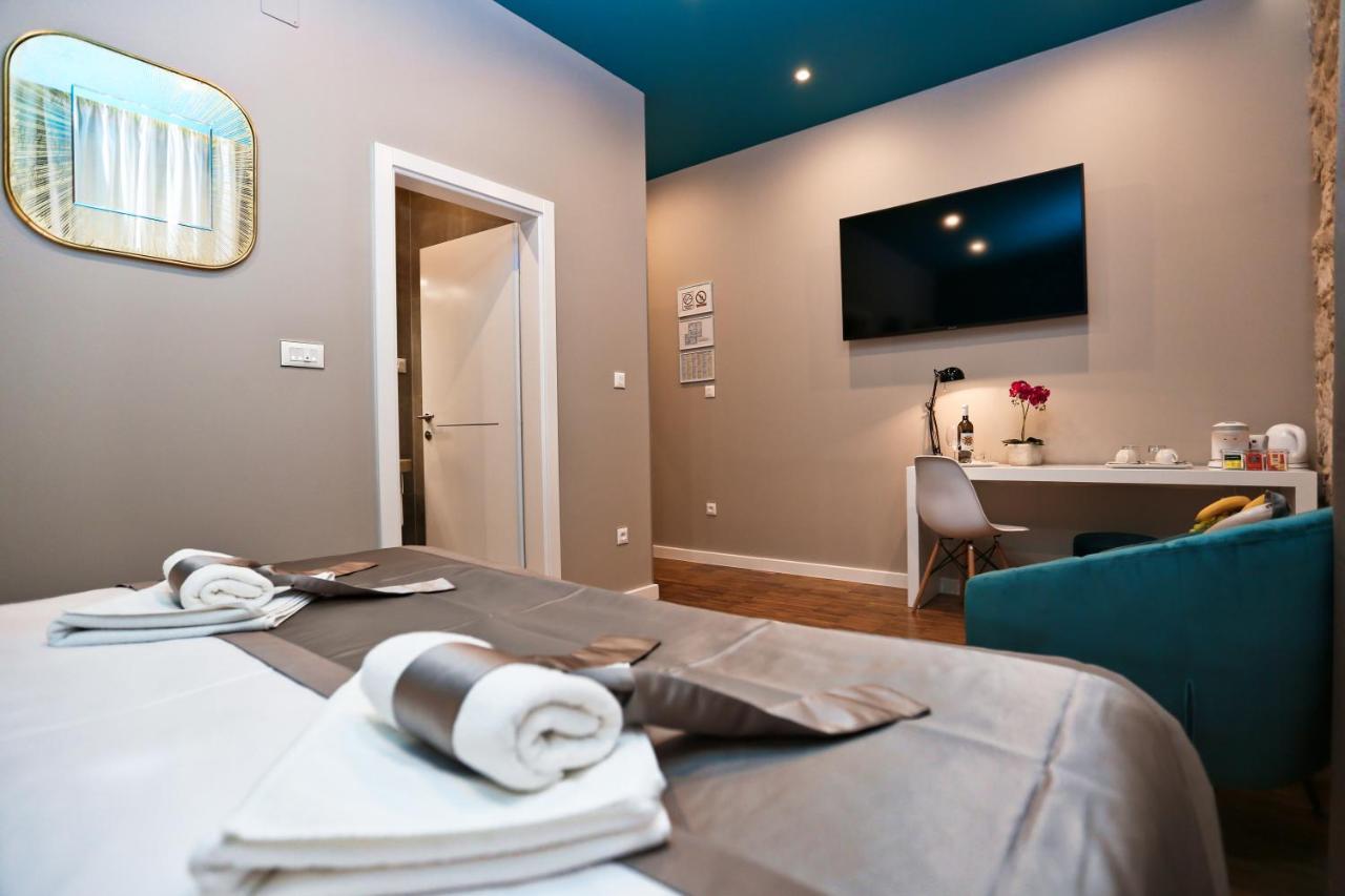 Riva Luxury Rooms Split Exterior photo