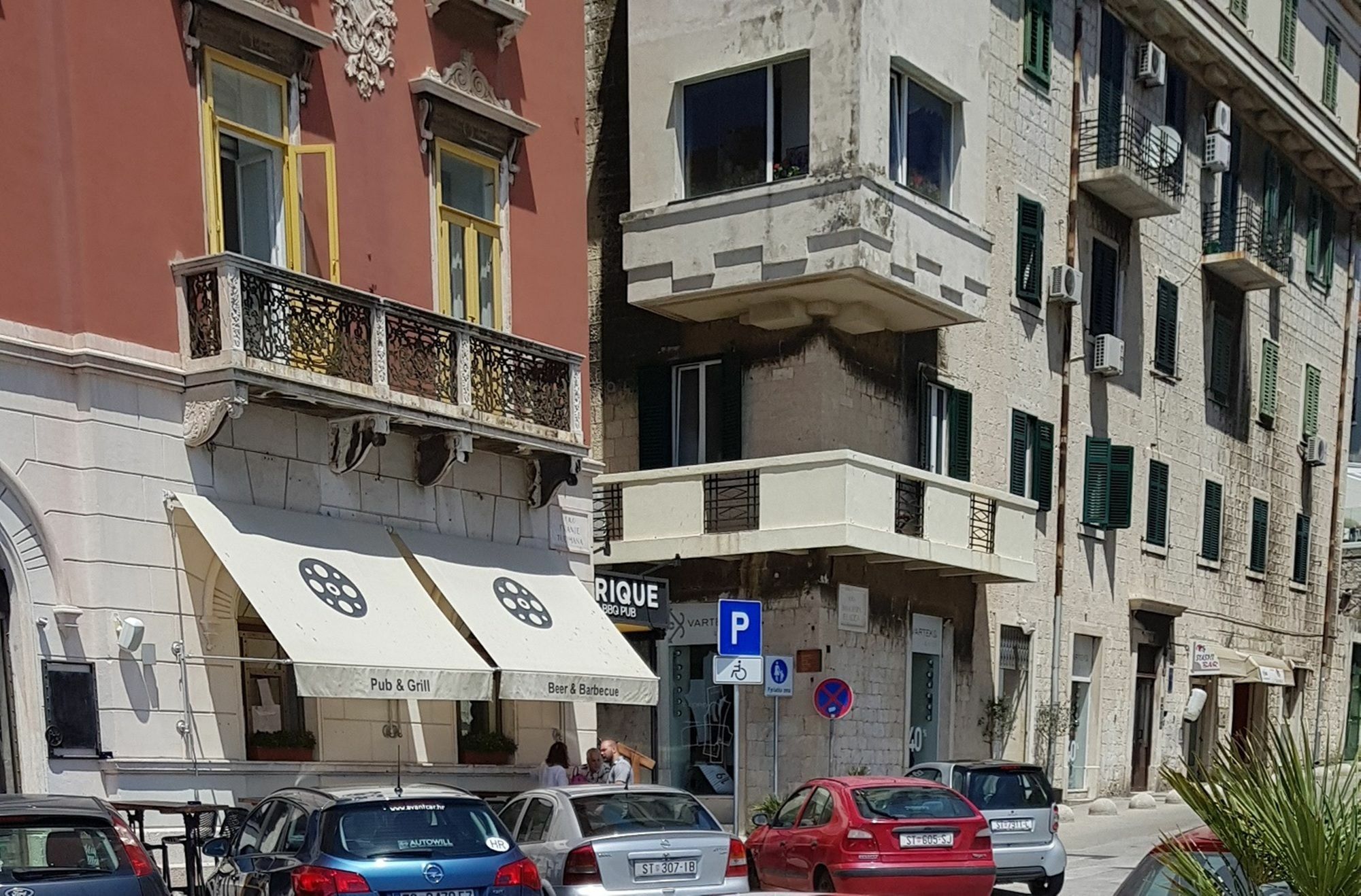 Riva Luxury Rooms Split Exterior photo