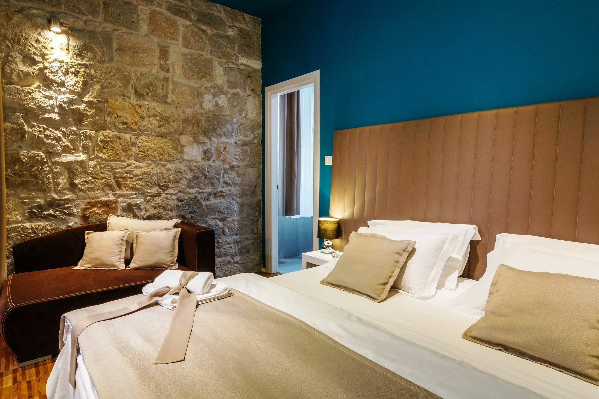 Riva Luxury Rooms Split Exterior photo